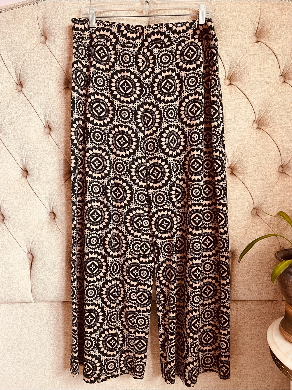 NWOT Isaac Mizrahi Live! fun patterned pull on wide leg pants medium petite MP